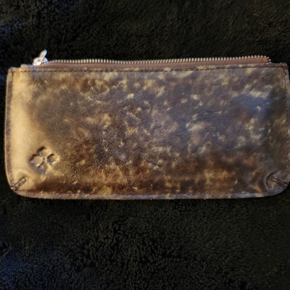 Patricia Nash Wallet tooled leather Wristlet excellent condition - Picture 3 of 7